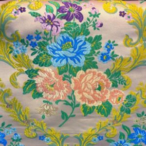 Tejido Rosa Con Diseño Floral