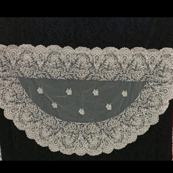 Mantilla Media Luna Elisabeth - Imagen 2