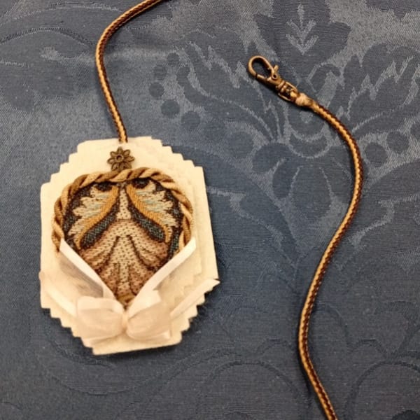 Abaniquera Beige